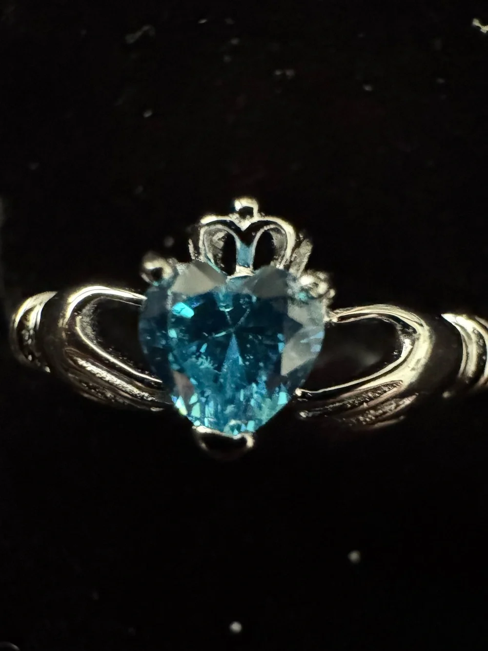 Heart-Cut Blue topaz Gemstone Sterling silver Ring
